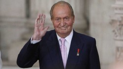 ¿Quién ha  desterrado al  rey Juan Carlos a vivir fuera de España?.¿Su hijo Felipe VI?  Por Carlos Magdalena