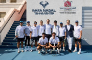 Rafa Nadal visita por primera vez el Rafa Nadal Tennis Center de Hong Kong
