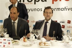 ¡¡ Rajoy y cierra España !!