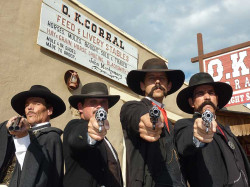 Rancho España versus OK Corral. Por Carlos Magdalena