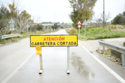Reabierta casi toda la red de carreteras tras el temporal, salvo la CA-4107 parcialmente cortada por barro