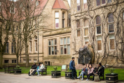 Reino Unido ofrece una ayuda directa de 11.500 euros para estudiantes que quieran formarse como profesores de español