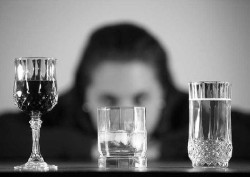 Revelan el mecanismo que subyace al consumo compulsivo de alcohol