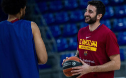 Ricky Rubio: "La pelota vuelve a mi mano y espero disfrutarlo, pero cuid&aacute;ndome"