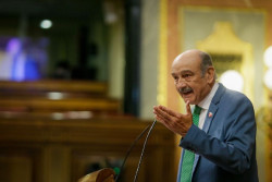 RTVE confirma a Mazón su intención de recuperar "100 por 100" la emisora de RNE en Torrelavega