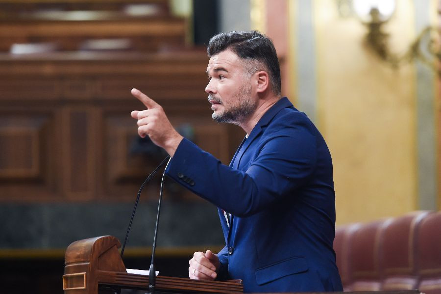 Rufi&aacute;n ve "de anormales" comparar el accidente de Adamuz con la gesti&oacute;n de la dana y Ester Mu&ntilde;oz le tacha de "buitre"