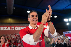 S&aacute;nchez afirma que decidi&oacute; convocar elecciones tras una comida de domingo con su mujer y sus padres