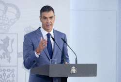 S&aacute;nchez anuncia que el nuevo decreto incorpora 10.000 millones en pr&eacute;stamos para primera vivienda