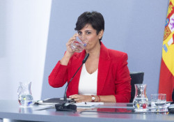 S&aacute;nchez aprueba  dos decretos de vivienda que apoyan al moroso y al okupa y atacan al peque&ntilde;o propietario