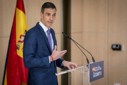 S&aacute;nchez asume la "gravedad" de la investigaci&oacute;n al PSOE pero  no convocar&aacute; elecciones par mantener la estabilidad, "imaginamos de la corrupci&oacute;n"