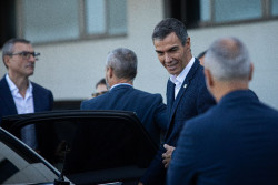 Sanchez cambia de socios, los independentistas por la ultraizquierda
