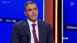 S&aacute;nchez defiende que lo "inteligente" fue dejar entrar en Ceuta a los marroqu&iacute;es 