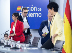 S&aacute;nchez extiende hasta diciembre el alivio fiscal a la gasolina y el di&eacute;sel ante la escalada de precios