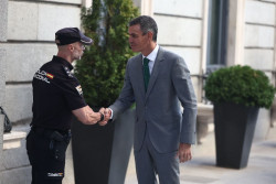 S&aacute;nchez garantiza que Ceuta y Melilla seguir&aacute;n siendo espa&ntilde;olas "hasta el final de los tiempos": "Lo son a perpetuidad"
