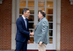 S&aacute;nchez se reuni&oacute; en dos ocasiones en secreto con Junqueras para negociar la financiaci&oacute;n auton&oacute;mica