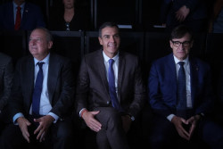  S&aacute;nchez y su demagogia populista pide a las CCAA aplicar la Ley de Vivienda para "privilegiar el uso residencial" al tur&iacute;stico
