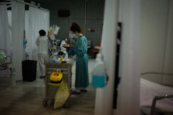 Sanidad notifica 15.083 casos nuevos de Covid-19 y la incidencia se mantiene en 70 en las &uacute;ltimas dos semanas