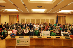 Sanidad presentará antes del verano un "plan de choque" que garantiza la atención urgente a pacientes con ELA