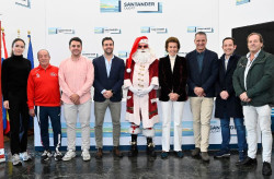 Santander acogerá hoy la segunda carrera de Papá Noel, con un dorsal 0 para ayudar a afectados por la dana