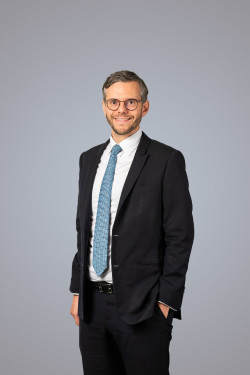 Santander AI ficha a Damien Granger para reforzar su plataforma de financiaci&oacute;n de activos tangibles