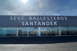 Santander estrenará vuelos a Sofía (Bulgaria) y Almería y recuperará el de Lanzarote el próximo verano
