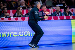 Scariolo: "La competici&oacute;n es mucho m&aacute;s dura y esta lecci&oacute;n la tenemos que haber aprendido hoy"