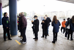 Se abren las 6 sedes electorales del Bar&ccedil;a con poca afluencia y mucho orden