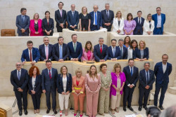Se presenta un otoño político caliente en Cantabria.   Carlos Magdalena