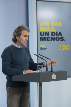  Sim&oacute;n recuerda que las CCAA han sufrido la epidemia de forma "completamente diferente"