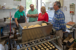 Susinos destaca el papel del sobao como motor econ&oacute;mico y embajador gastron&oacute;mico de Cantabria