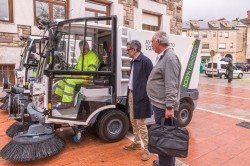 Torrelavega adquirirá dos barredoras para el servicio de limpieza viaria, por 250.000 euros