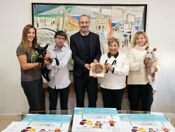 Torrelavega celebrará hoy la Feria de Adopción Responsable con desfiles de mascotas y premios