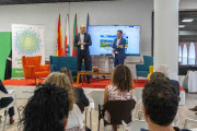 Torrelavega re&uacute;ne a administraciones y expertos para analizar los retos de la gesti&oacute;n local de residuos