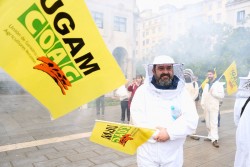 UGAM-COAG denuncia un posible fraude en la venta de miel en Cantabria