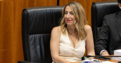 Un amor sin matices,  la Autonomía de Extremadura como problema.    Por Juan Goti Ordeñana  Catedrático  de la Universidad de Valladolid