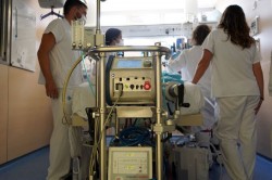 Un estudio demuestra que la técnica ECMO mejora la supervivencia de pacientes por paro cardíaco