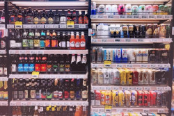Un estudio muestra que el consumo de alcohol está relacionado con una parte de la incidencia y la mortalidad por cáncer