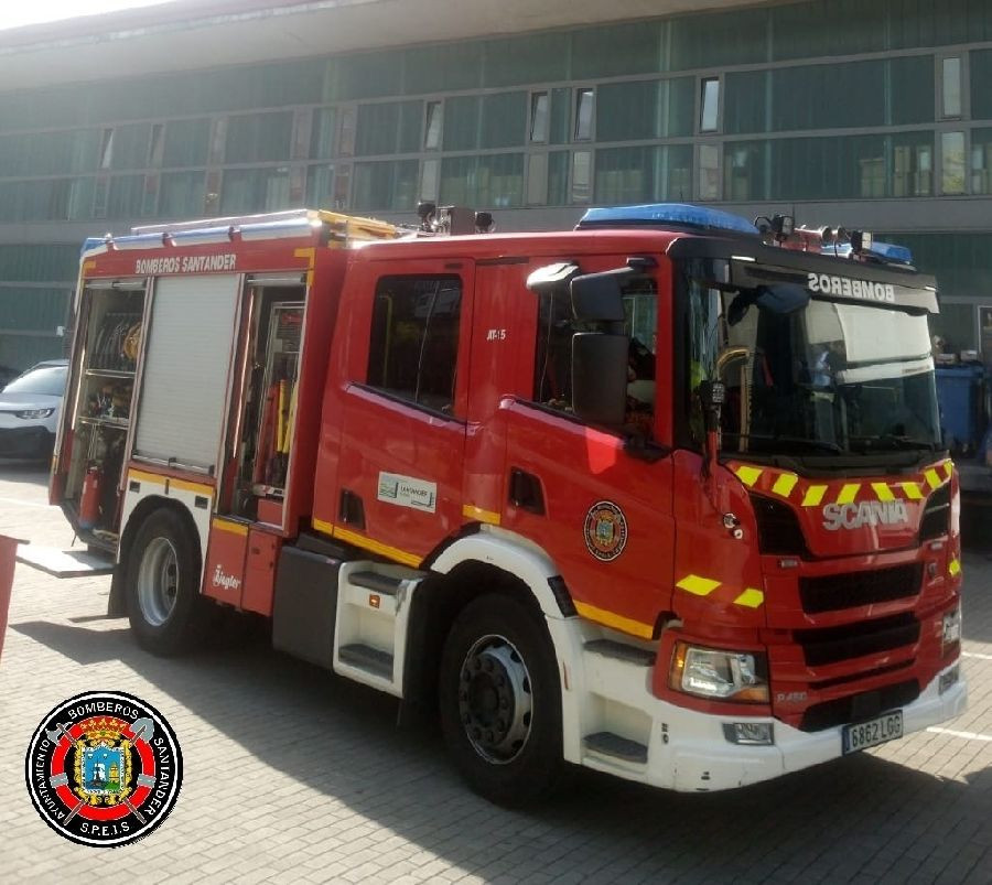  Un incendio provoca la evacuaci&oacute;n de las cocinas de Valdecilla