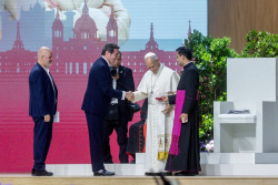 Un total de 12,2 millones de espectadores siguieron los actos del Papa por televisi&oacute;n un 26% de la poblaci&oacute;n