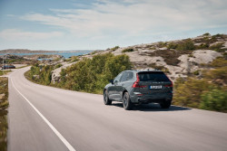 Volvo Cars cae un 27% en Bolsa tras anunciar 2.500 despidos para ahorrar 450 millones en costes