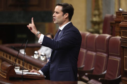 Vox dice que corresponde al Tribunal Supremo priorizar o no la sentencia sobre la `ley de nietos` y evita "presionarle"
