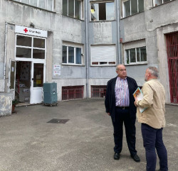 Vox solicita el desalojo inmediato del centro de refugiados de La Inmobiliaria