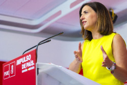 Y el PSOE ve normal la reunión de Sánchez  Barrabés y la mujer del presidente en Moncloa 