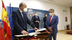 Y Revilla movió ficha. Por Carlos Magdalena 