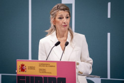 Yolanda Díaz amenaza a  Sánchez pero toma la decisión de seguir en la poltrona
