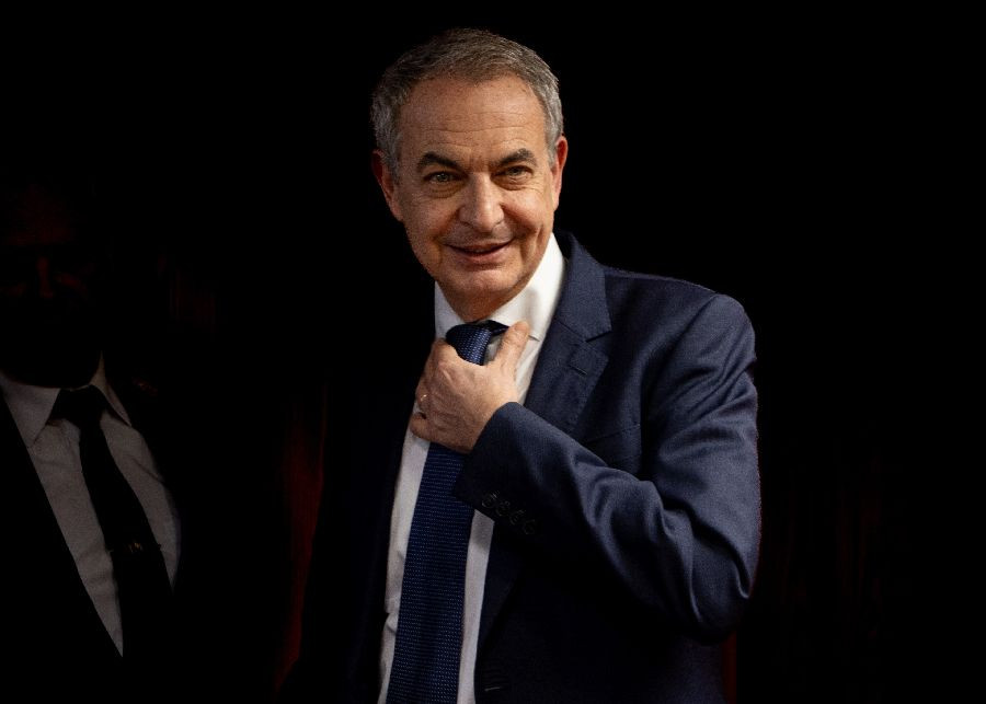Zapatero reclama que se anule el `caso Plus Ultra` por vulneraci&oacute;n de derechos fundamentales