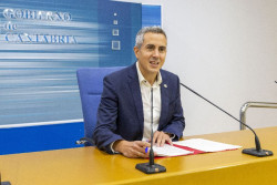 Zuloaga anuncia la  adjudicaci&oacute;n de forma oficial la compra de la unidad de protones de Valdecilla a la empresa Varian
